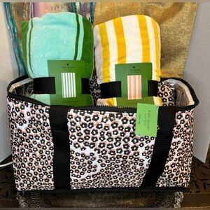 KATE Spade summertime bundle.  Insulated cooler bag with 2 large beach towels!